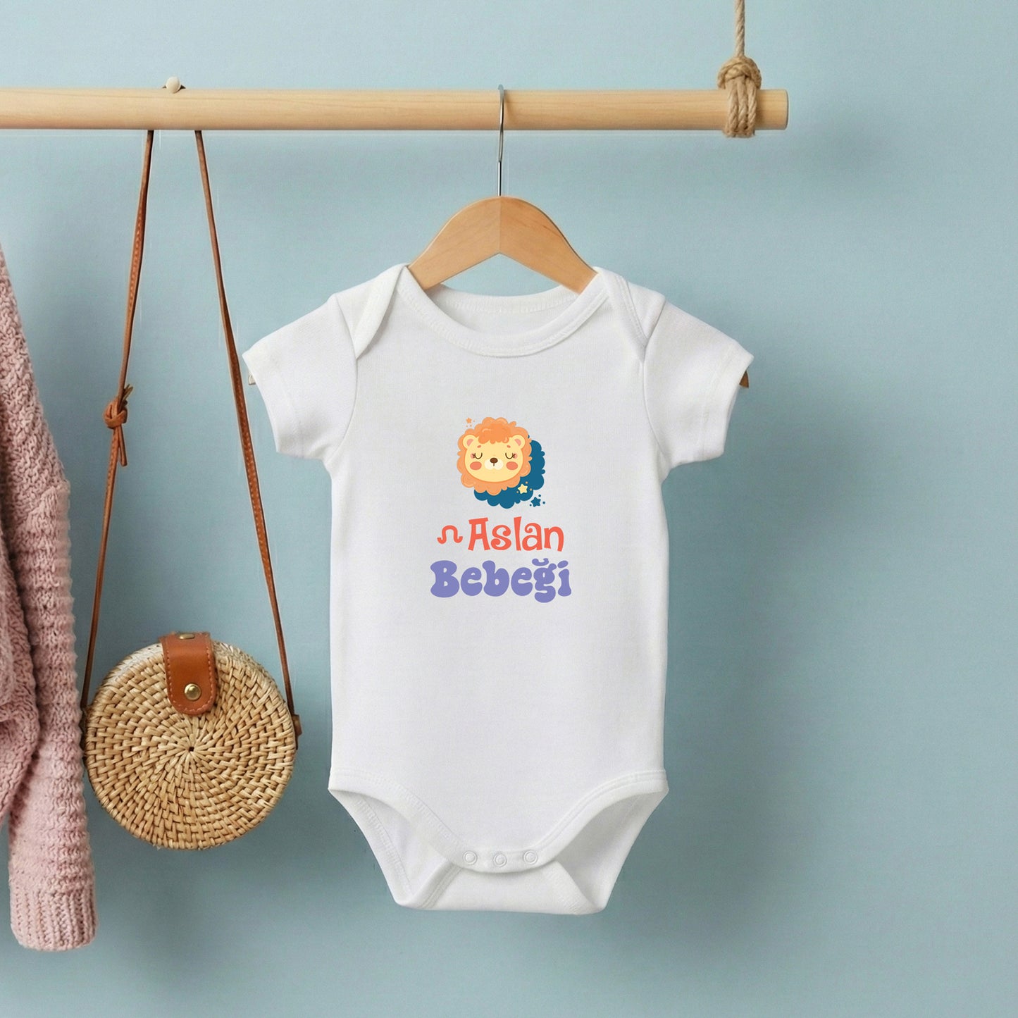 Aslan Bebeği – %100 Pamuk Baskılı Bebek Badi | Kivvy SoftTouch™