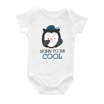 Havalı Olmak İçin Doğmuş – %100 Pamuk Baskılı Bebek Badi | Kivvy SoftTouch™